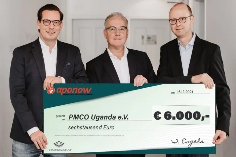 TPG und ApoNow spenden 6000 Euro an Kinder-Hilfsprojekt in Uganda